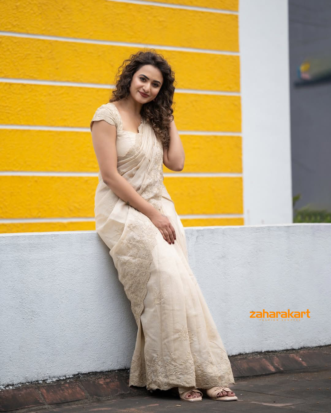 Cotton Saree “Maher” – Premium Scallop & Thread Work